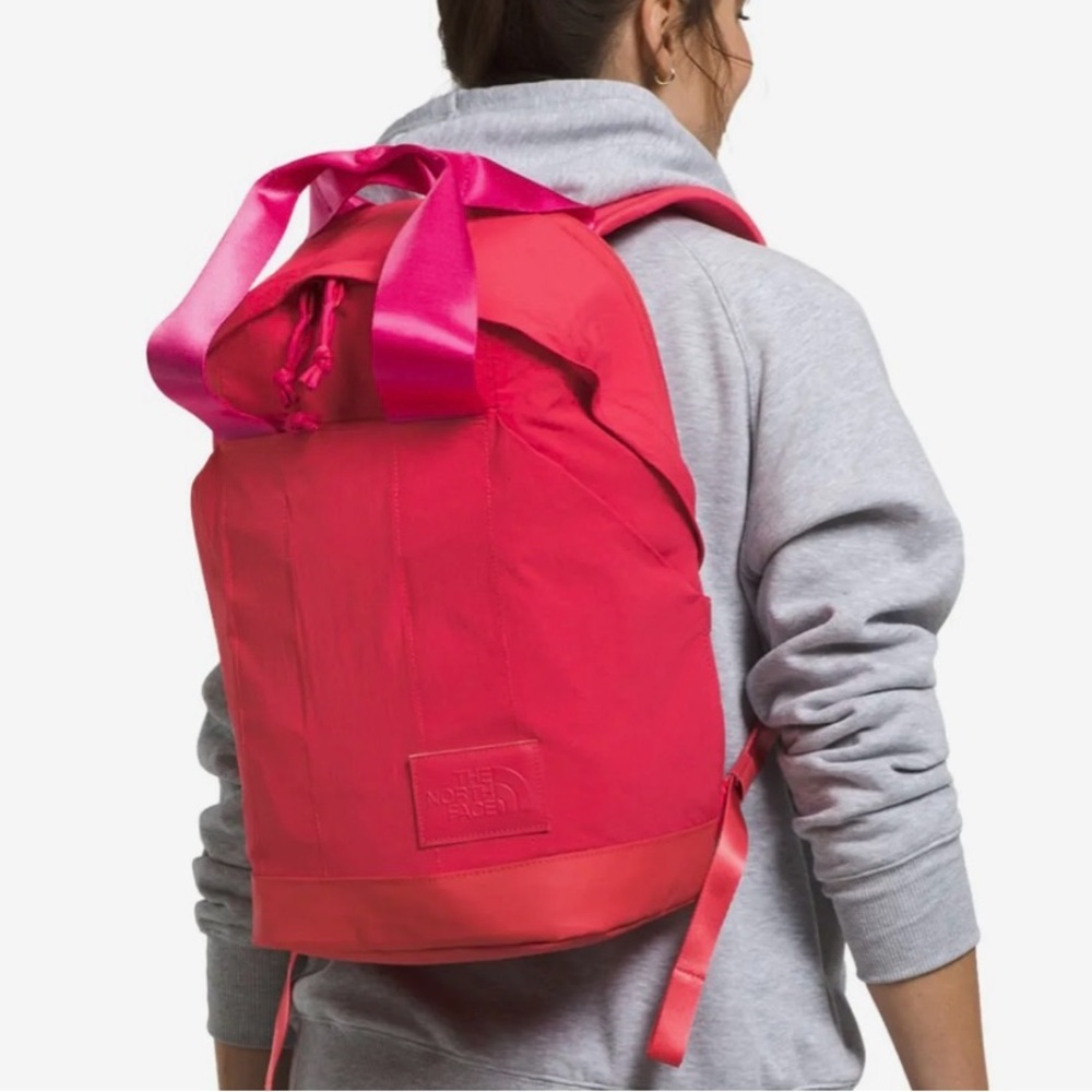 THE NORTH FACE backpack 🎒
